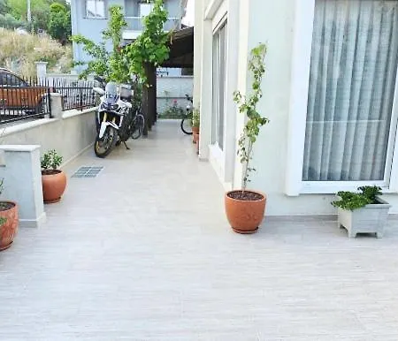 Gunay Hanim'in Evi Villa Urla